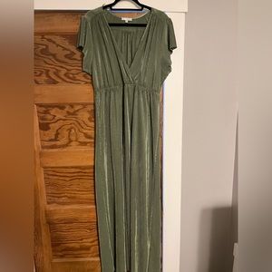 Baltic Born - Athena Pleated Maxi Dress - Sage - XXXLarge